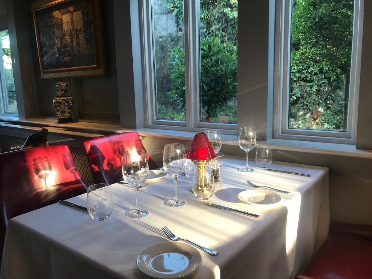 Step House Hotel Borris Bagian luar foto