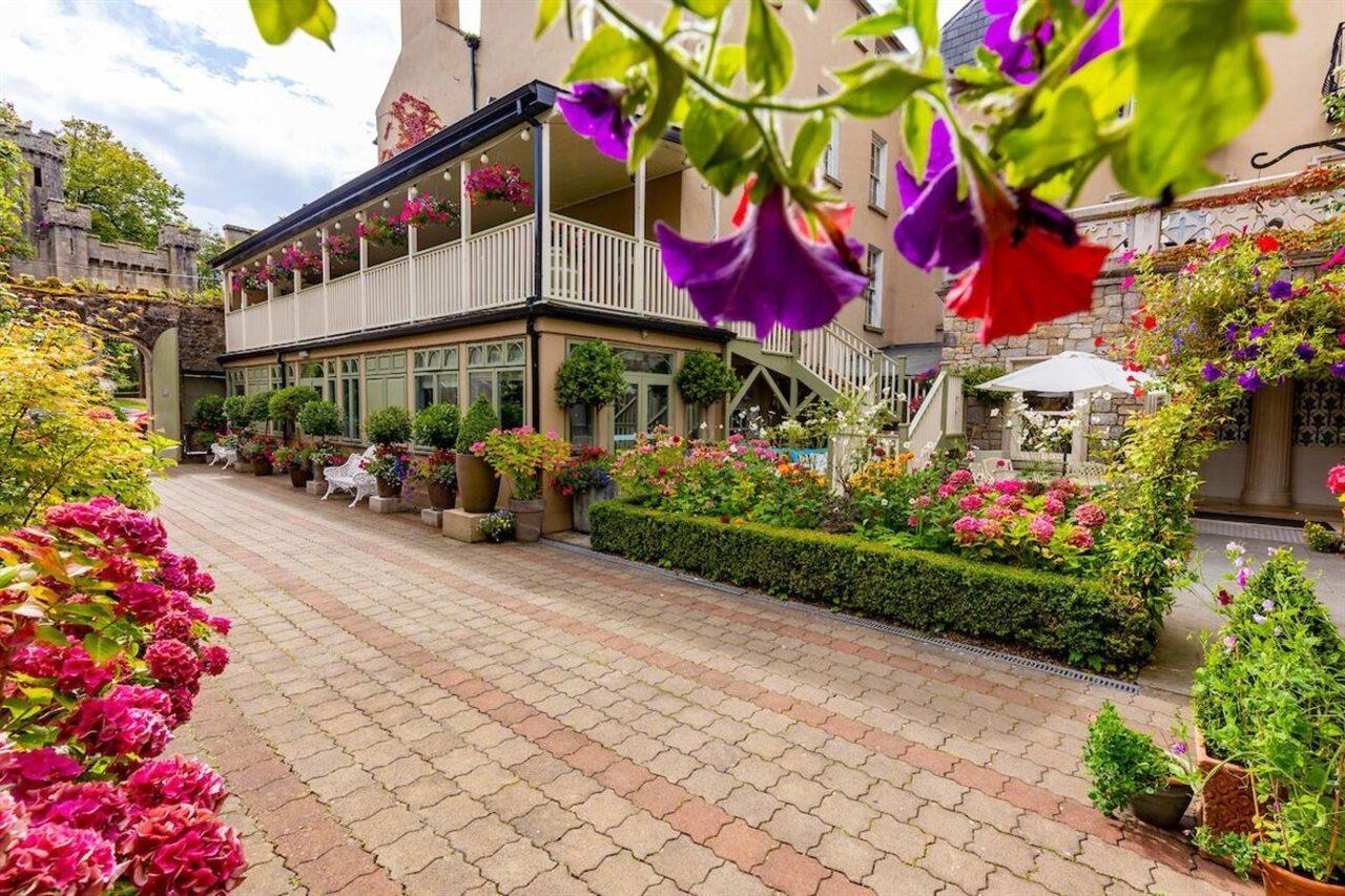 Step House Hotel Borris Bagian luar foto