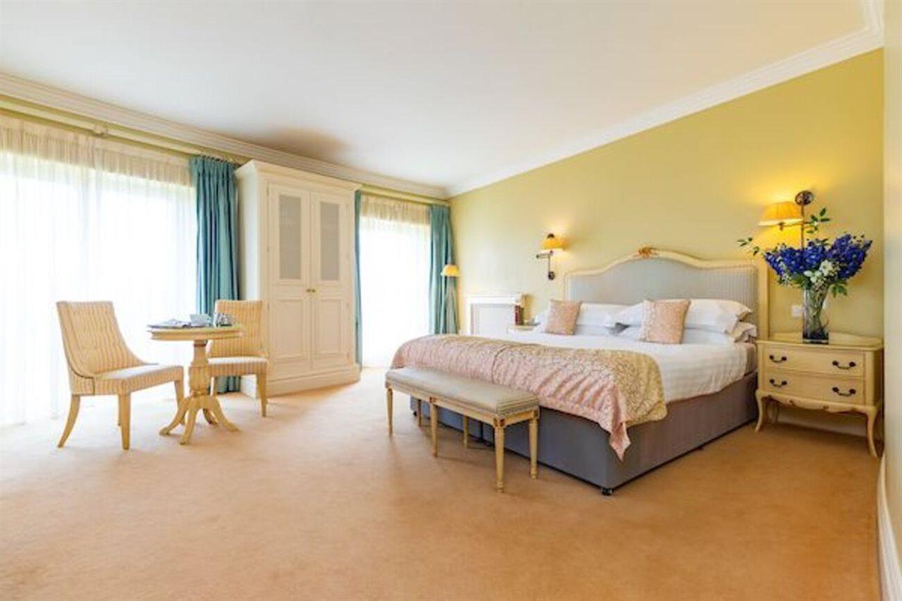 Step House Hotel Borris Bagian luar foto